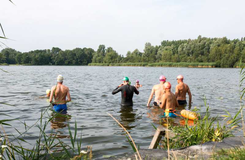 Open&nbsp;water&nbsp;zwemmen&nbsp;Gaasperplas&nbsp;//&nbsp;foto_open_water_zwenmmen_zeilvereniging.jpg&nbsp;(54&nbsp;K)